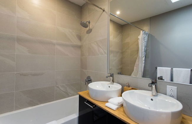 Brand New 3 Bedroom With Rooftop Patio - Foto 58