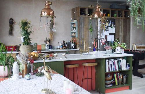 Bohemian Luxury House - Beautiful View - 10min to Bath - Foto 12