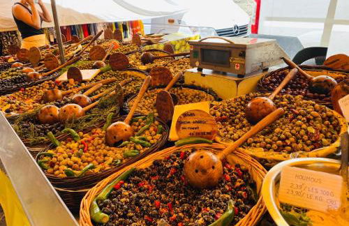 Vue panoramique sur le château,montagne et grottes - Foto 36