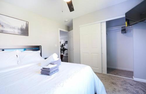 Cozy Morningside House with Fiber Internet - Foto 10