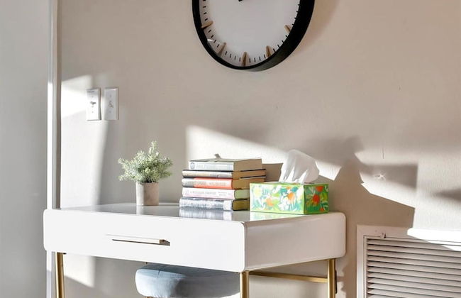 Heated Pool 3b 2b Home 10 Mins to Beach - Photo 17