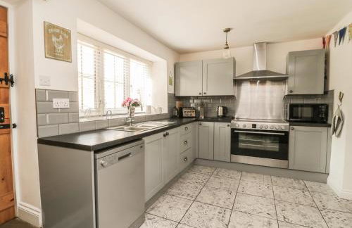 Belgrave House - Photo 20