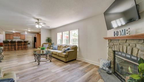 Fire Pit and Stunning Lake Views Shell Knob Home! - Foto 3