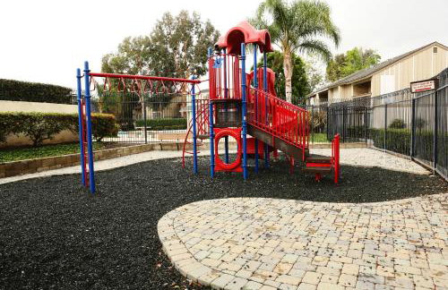 Luxurious 2 Bedroom Condo Shortest Walk To Disney - Foto 10