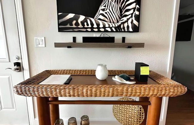 Charming 1940 Waterfront 2br-2ba Condo 2 Bedroom Condo by RedAwning - Foto 23