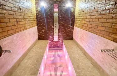 Luxury Georgian House With Sauna Sleeps 19-23 - Photo 9