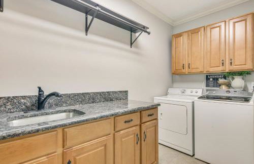 Dock and Home Theater Pet-Friendly Lake Wylie Home - Foto 24