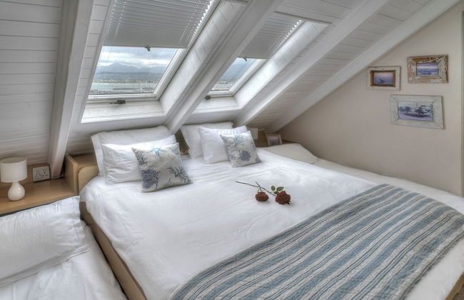 185 on Beach Boutique Suites and Apartments - Photo 37