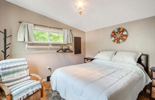 Cozy and Convenient Blairsville Cabin with Deck! - Foto 14