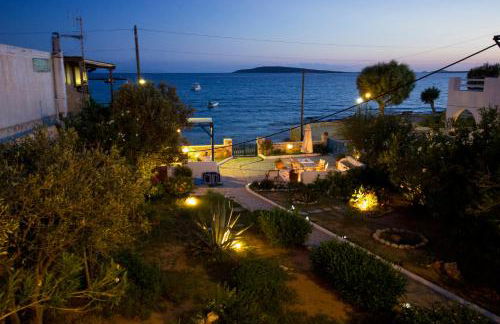 George's beach studios Aliki Paros - Photo 4