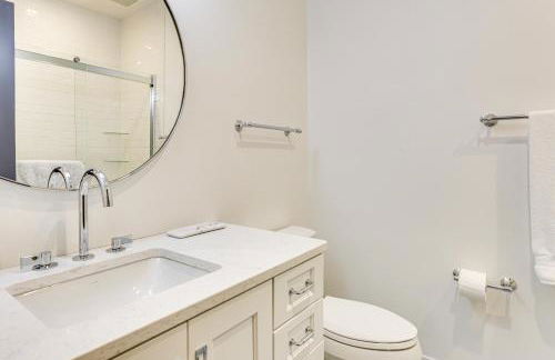 Lake Wisconsin Retreat with Dock Great for Groups! - Foto 28