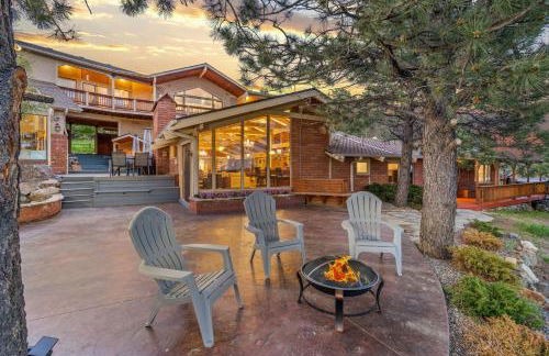 Mountain Top Luxury Red Rocks Hot tub Sauna Views - Photo 67