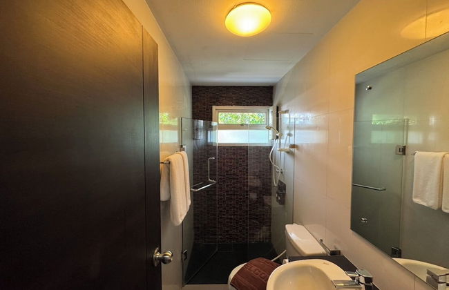 Palette Bella B All Suites Bangkok Hotel - Photo 52