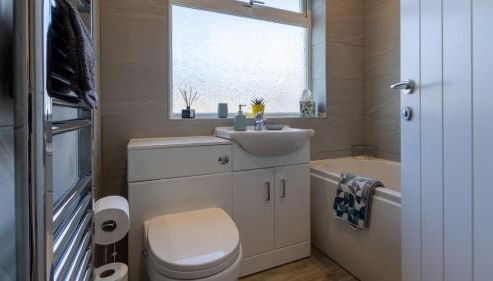 Altham Place-Free Parking Space - Foto 3, Other