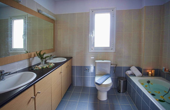 Villa Frati Gorge - Photo 30