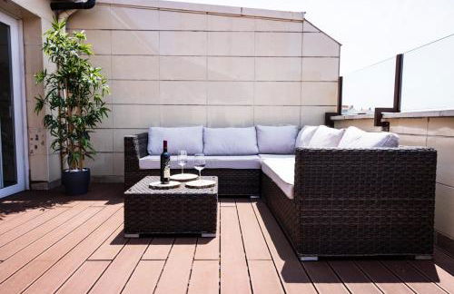 Lujoso ático entre 2 playas con garaje, terraza, vistas y wifi - Foto 32