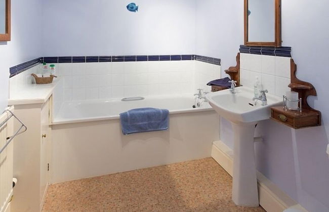 Marshwood Farm B&B - Photo 8