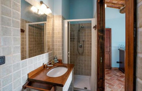 Awesome Apartment In Monticiano - Foto 23