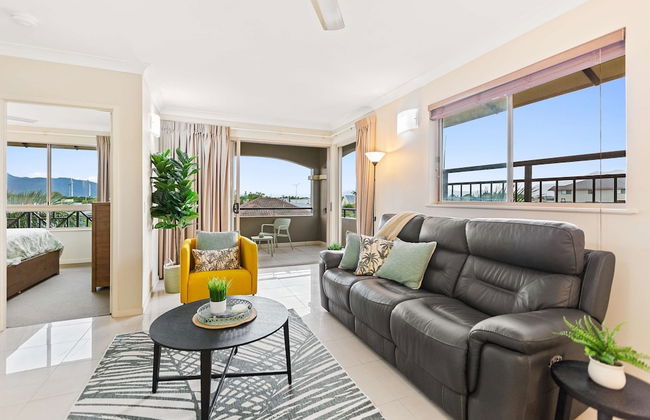 Mountain Panorama-9 Pools Gym BBQ - Foto 1