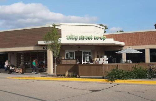 Willy St 2 Work Spaces 2 King Beds Prime Loc - Foto 18