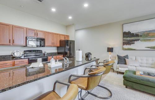 Walk to UA Campus Apt with Secure Parking! - Foto 7