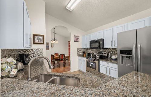 655 Stylish and newly renovated 6 Bedroom Home 5 Star - Foto 31