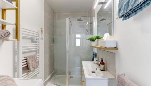 Forêt Urbaine - Jolie T3 avec terrasse - Foto 5, Shower