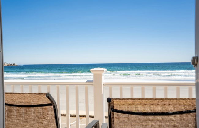 Beachfront Pet Friendly Sleeps 15 Bbq! - Photo 34