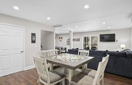 Porch Paradise by Avantstay New Pool, Firepit - Foto 68