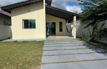 Casa aconchegante 3 quartos em condomínio - Foto 1