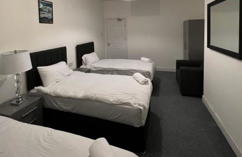 The Bake Apartment - 5 bedroom Large Apartment sleeps up to 16 person - Foto 13