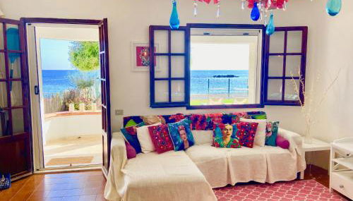 Paradise Beachfront Villa, Porto Columbu, Sardinia - Foto 1