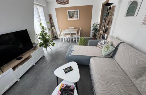 Appartement - Central - Proche gare et Marché de Noël - Parking - Confort - Moderne - Foto 9