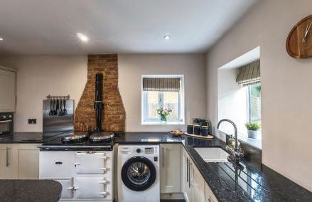 The Manor Barn - Photo 6