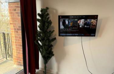 Cozy 3 Bedroom Flat near Essex Uni, WiFi and Free Parking - Foto 15