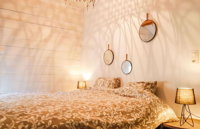 Quietly Located Farmhouse L'echappee Belle - Photo 4