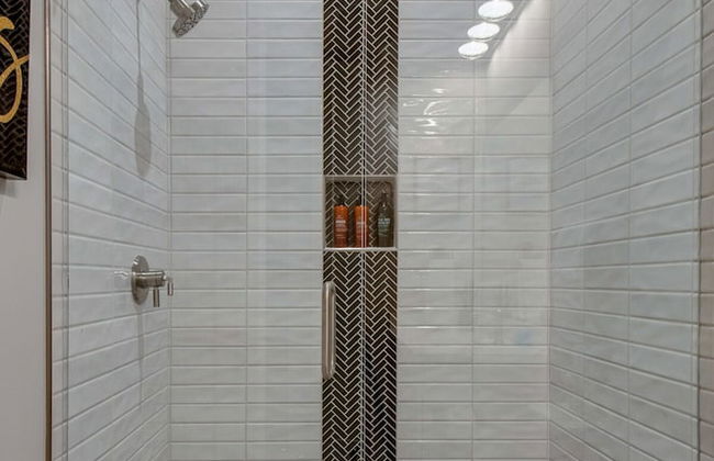 Large Group Lux 3mi Downtown - Rooftop City Views - Photo 25