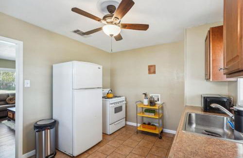 Quaint Midland Home about 1 Mi to Downtown! - Foto 8