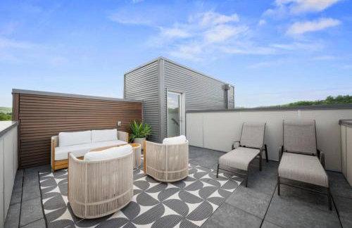 Stunning Penthouse Double King Suite on Butler Street with rooftop deck and free off street parking - Foto 37