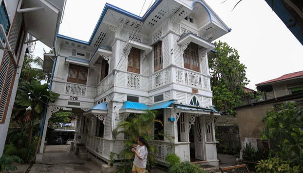 Historic buildings in Sitio Ubos