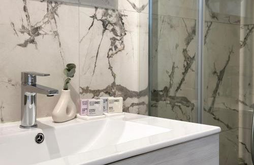 Aquavista Residence - Lakeview Holiday Apartments with Pool - Foto 73