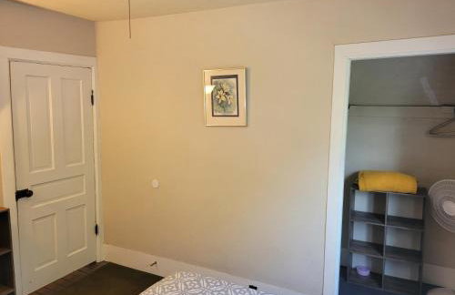 Centennial House - Great Location with Lakeview! - Foto 38