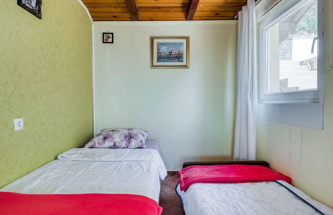 Exotic Holiday Home in Tribanj-Krušćica near Sea - Foto 9