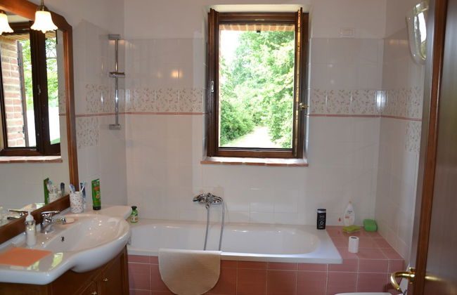 Panoramic Farmhouse With Swimming Pool - Monticello - Photo 5