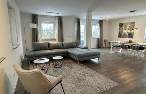 Grand Suite - Perfekt für 6! BBQ WLAN Parken Messe - Foto 31