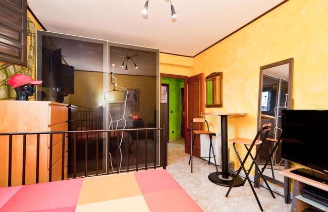 Chic & Sunny Apt. Historic District - Sol - Photo 2