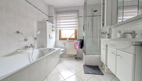 Schöne 2-Raumwohnung inklusive Infrarot-Wärmekabine - Foto 5, towels, Shower