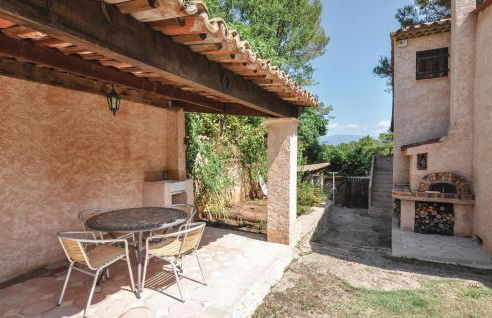 Beautiful Home In St Paul En Foret - Foto 7