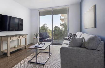 Landing Incredible 2BD Pool - Photo 45