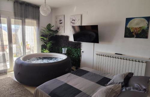 ÁTICO RILQUE, Apartamentos Independientes con Jacuzzi Privado y Terraza en Ronda - Photo 13